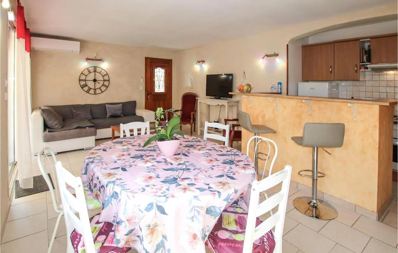 Ferienhaus 2 Bedroom Gorgeous Home In Rousset Les Vignes Frankreich